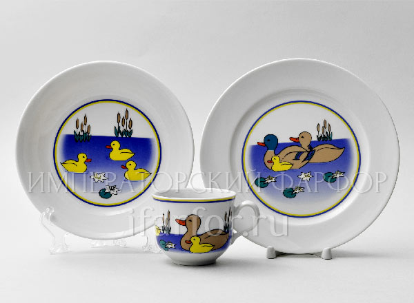 Set in a case for children in a gift box Ducks THUN