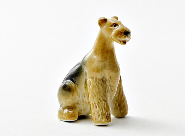 Sculpture Fox terrier fawn