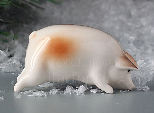 Sculpture Standing pig