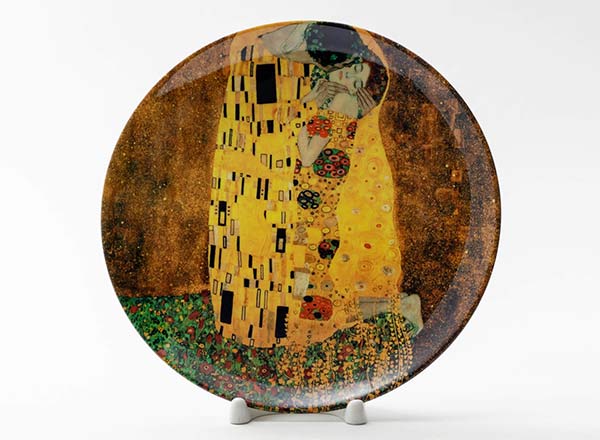 Decorative plate Klimt Gustav Kiss