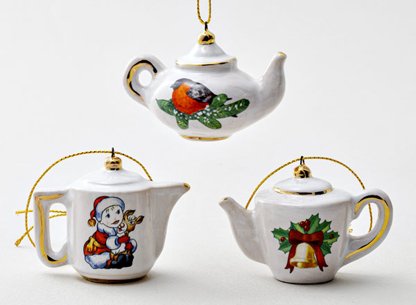 Set of Christmas tree toys Teapots 