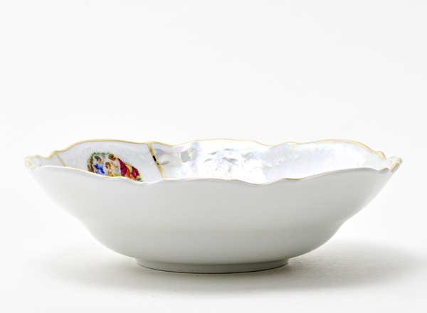 Salad bowl round Madonna Mother of Pearl Bernadotte