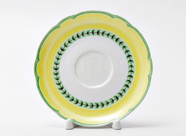 Saucer tea Summer garden Rose