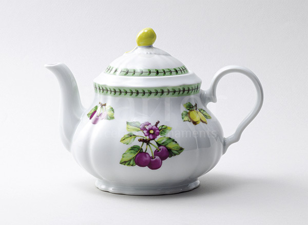 Teapot brewing Summer garden Rose