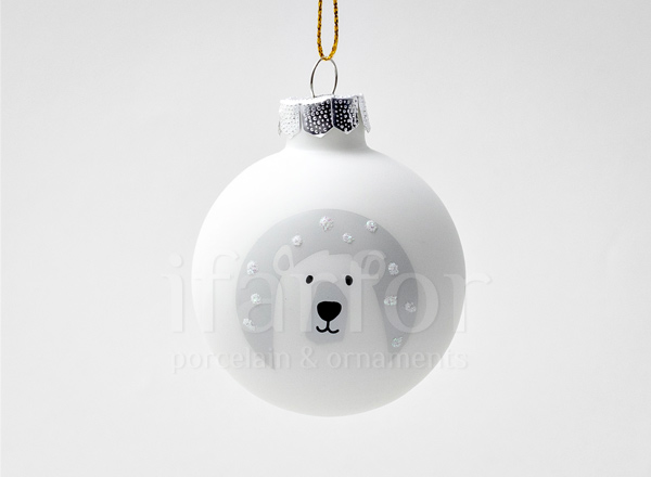 Елочная игрушка Шар Счастливый момент. Белый медведь