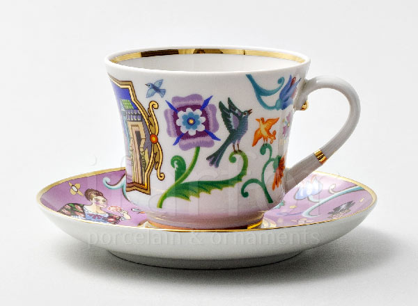 Cup and saucer tea Chudograd. Lamb chocolates Banquet