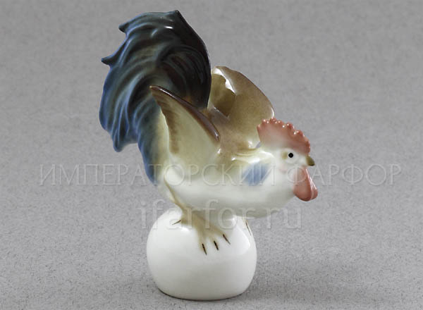 Sculpture Rooster on the ball Indefined