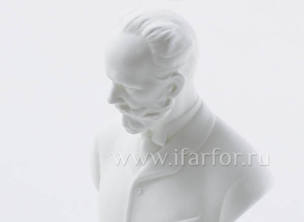 Sculpture Petr Ilich Chaykovskiy White