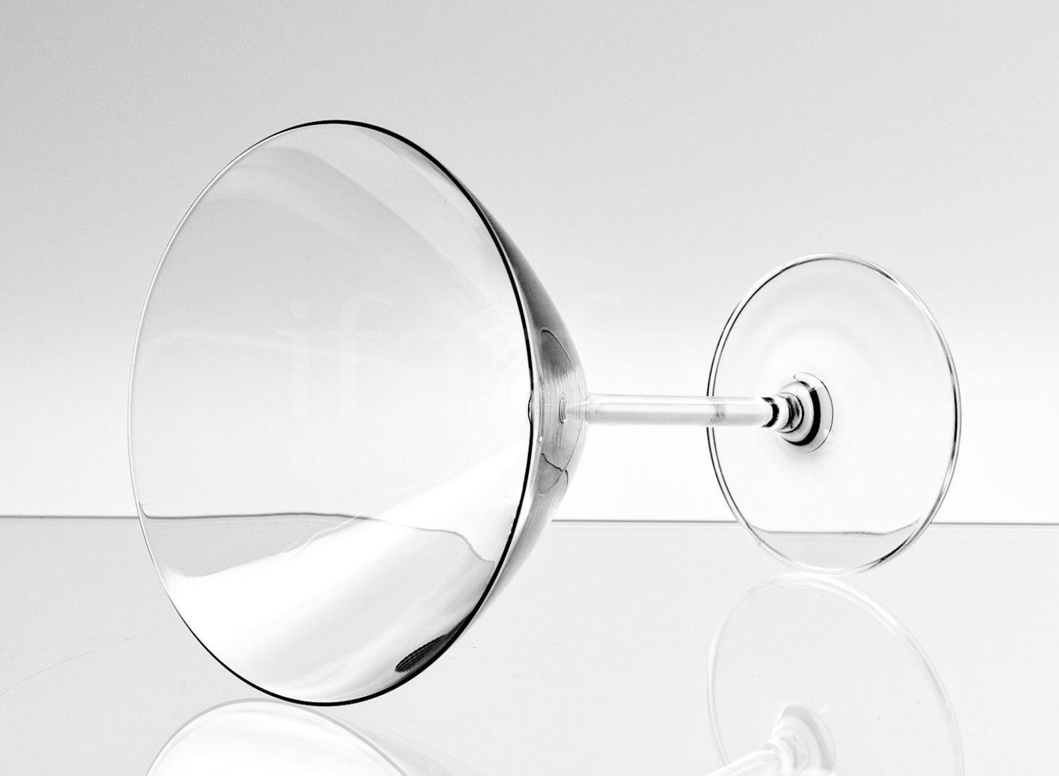 Бокал для мартини «Colibri Gastro» Форма: Crystalite Bohemia. Хрустальное стекло. 280 мл.