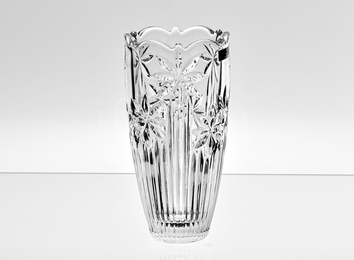Ваза для цветов «Perseus-nova» Форма: Crystalite Bohemia. Хрустальное стекло. 200 мм.