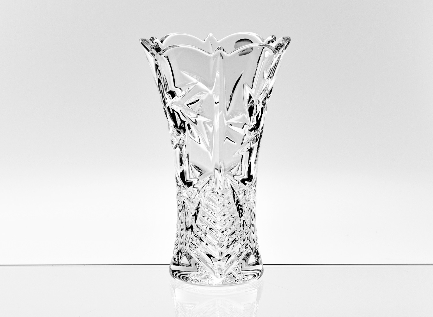 Ваза для цветов «Pinwheel» Форма: Crystalite Bohemia. Хрустальное стекло. 200 мм.