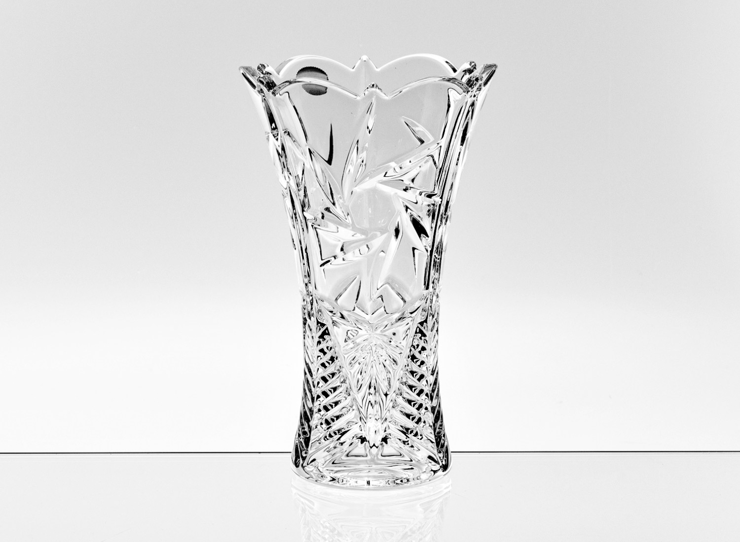 Ваза для цветов «Pinwheel» Форма: Crystalite Bohemia. Хрустальное стекло. 200 мм.
