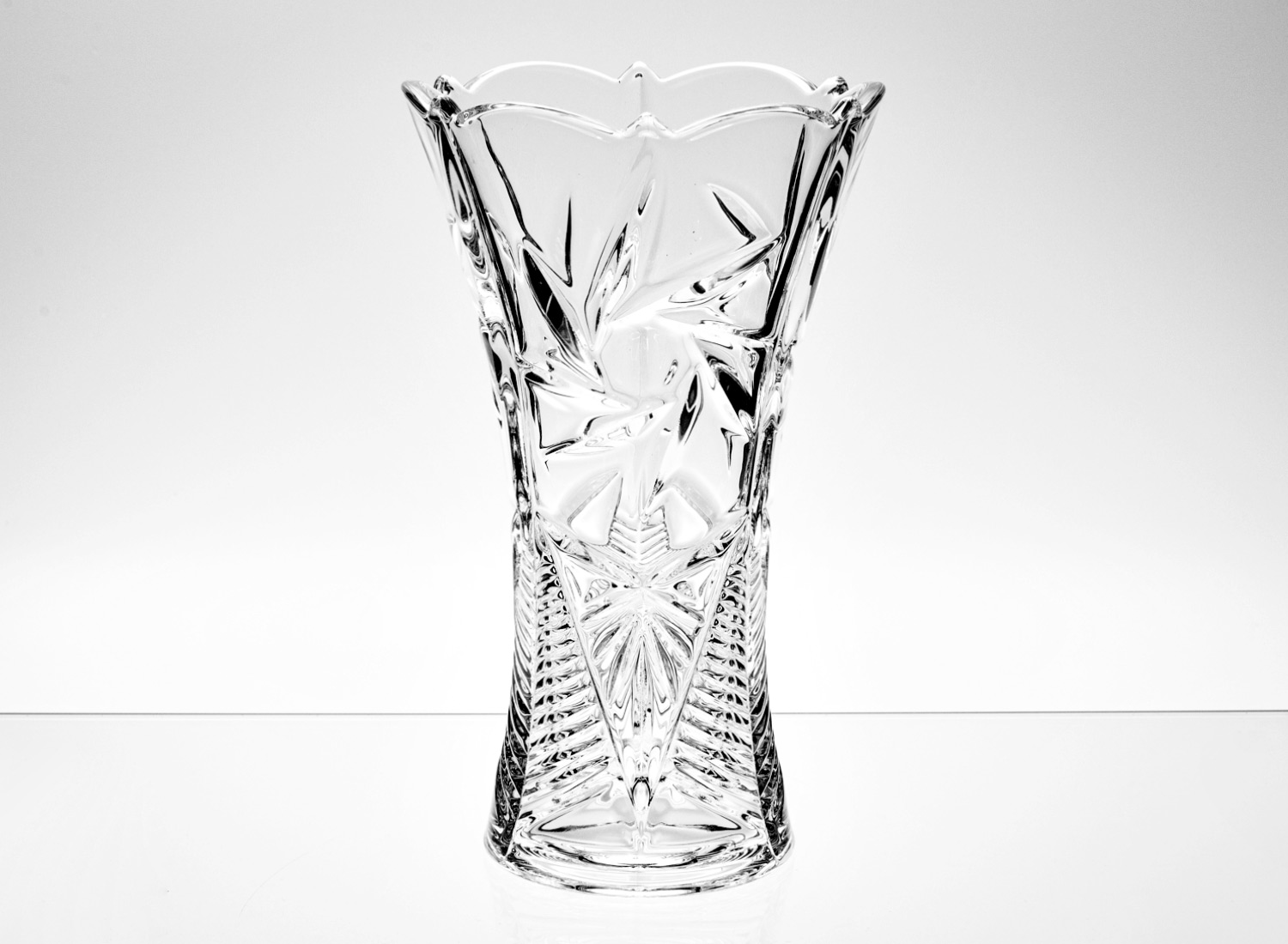 Ваза для цветов «Pinwheel» Форма: Crystalite Bohemia. Хрустальное стекло. 250 мм.