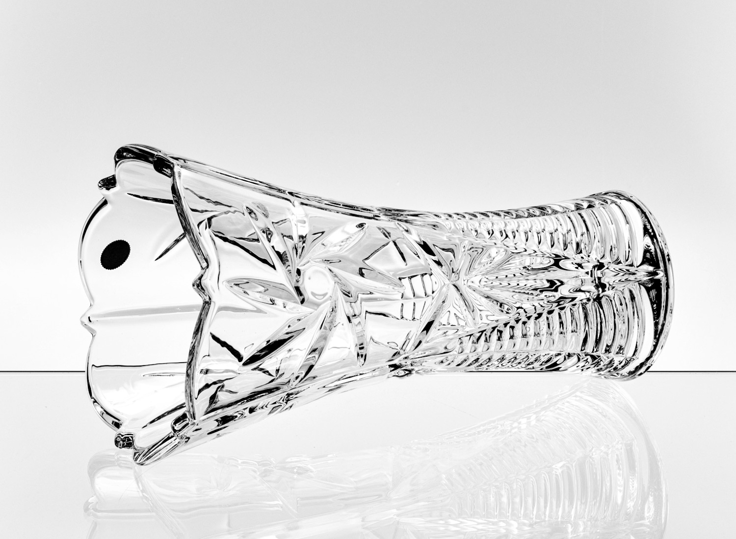 Ваза для цветов «Pinwheel» Форма: Crystalite Bohemia. Хрустальное стекло. 300 мм.