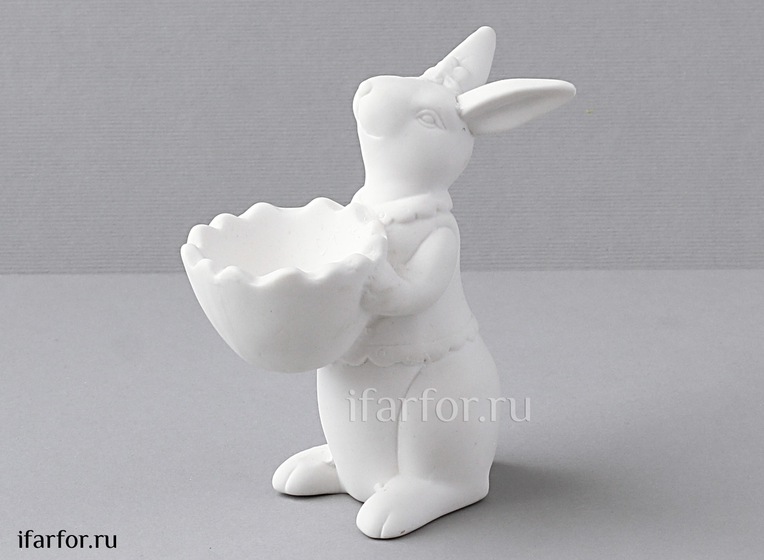 Подставка для яйца «Кролик» Форма: Кролик. Бисквитный фарфор. 100 x 103 мм.