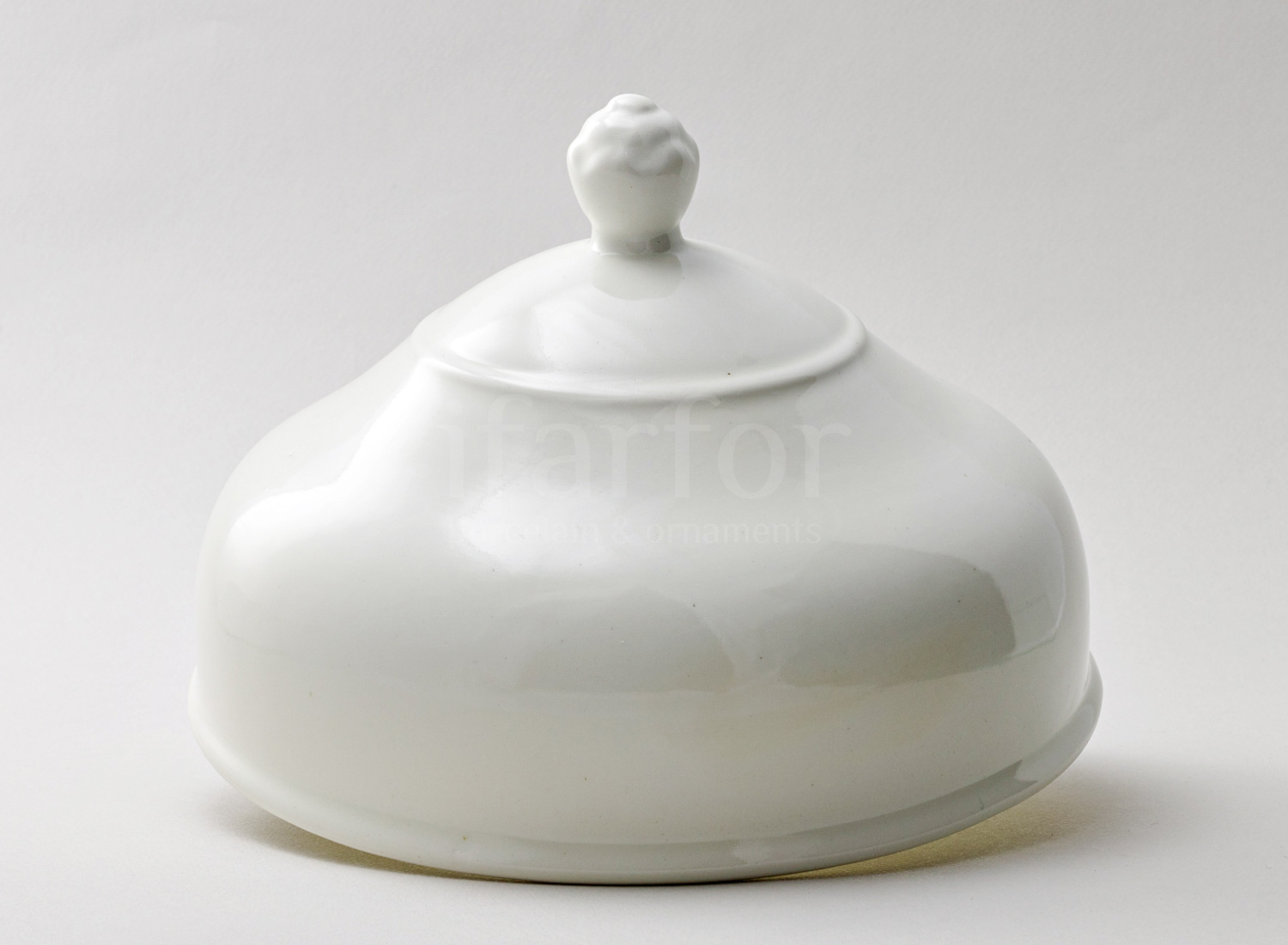 Крышка к блиннице «Белая» Форма: Татьянин день. Керамика. 245 x 180 мм.