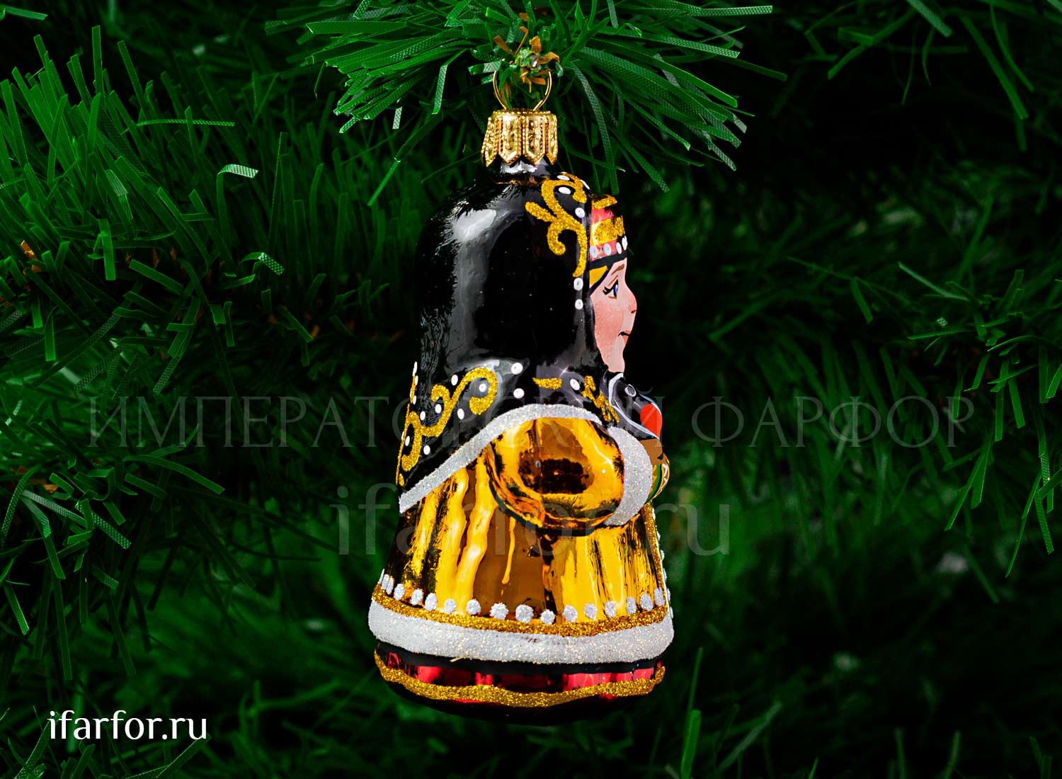 Елочная игрушка «Девочка Зима» Форма: Девочка Зима. Стекло. 95 мм.