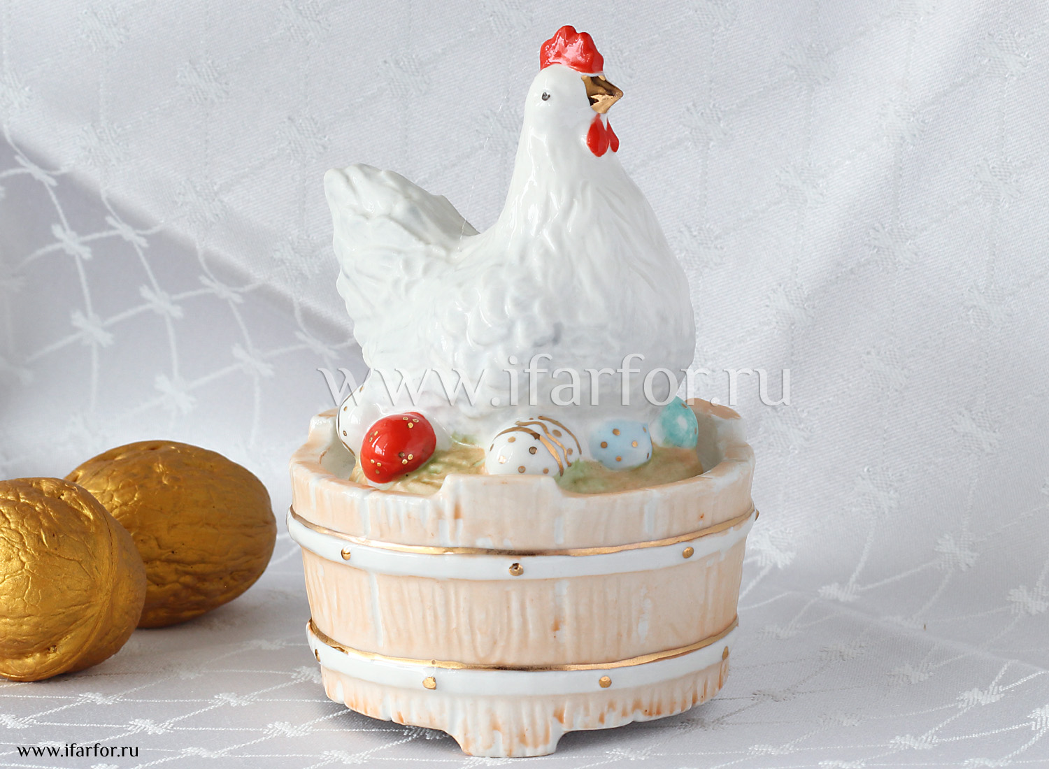Солонка «Курочка» Форма: Курочка. Фарфор. 70 x 110 мм.