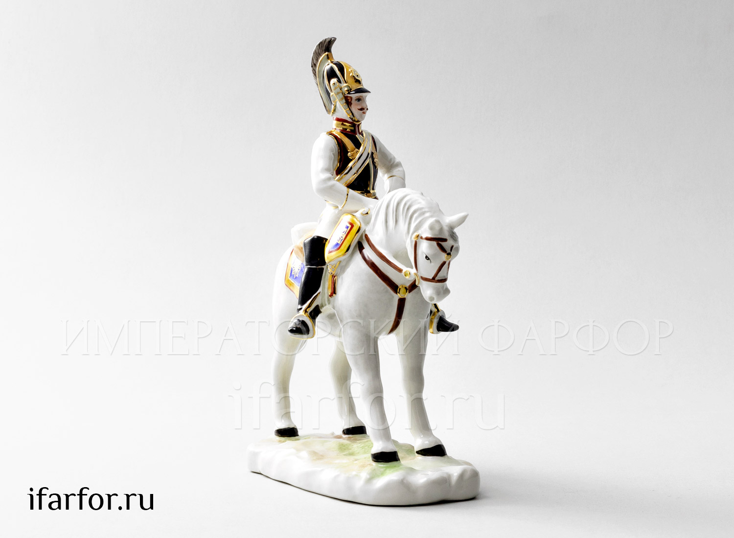 Скульптура «Кирасир Конный» Форма: Кирасир Конный. Фарфор. 180 x 213 мм.