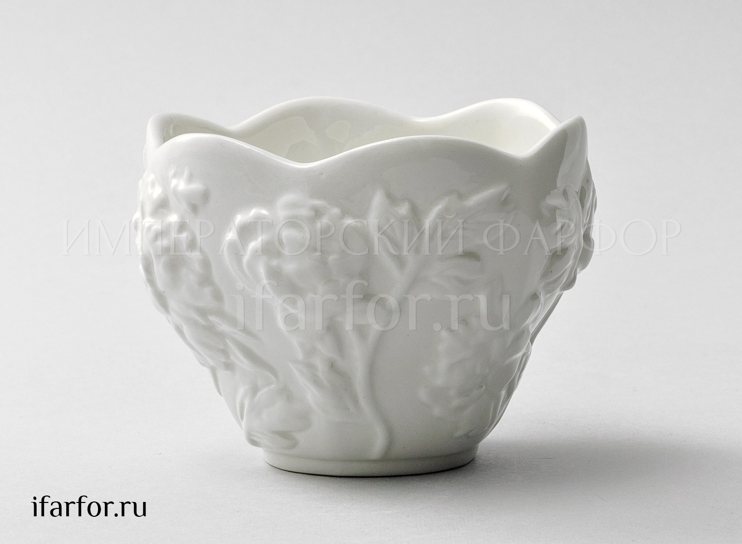 Мармеладница «Цветочный рельеф Ivory» Форма: Мармеладница. Фарфор. 90 x 80 мм.
