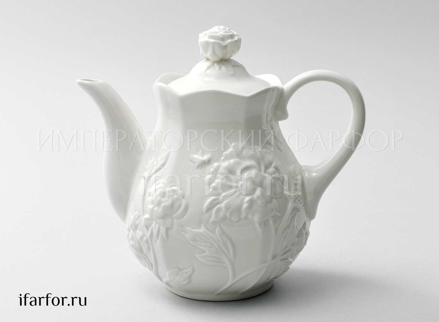 Чайник заварочный «Цветочный рельеф Ivory» Фарфор. 840 мл.