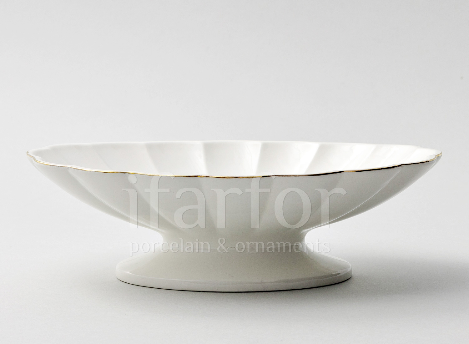 Сухарница «Белый зефир» Фарфор. 265 x 80 мм.