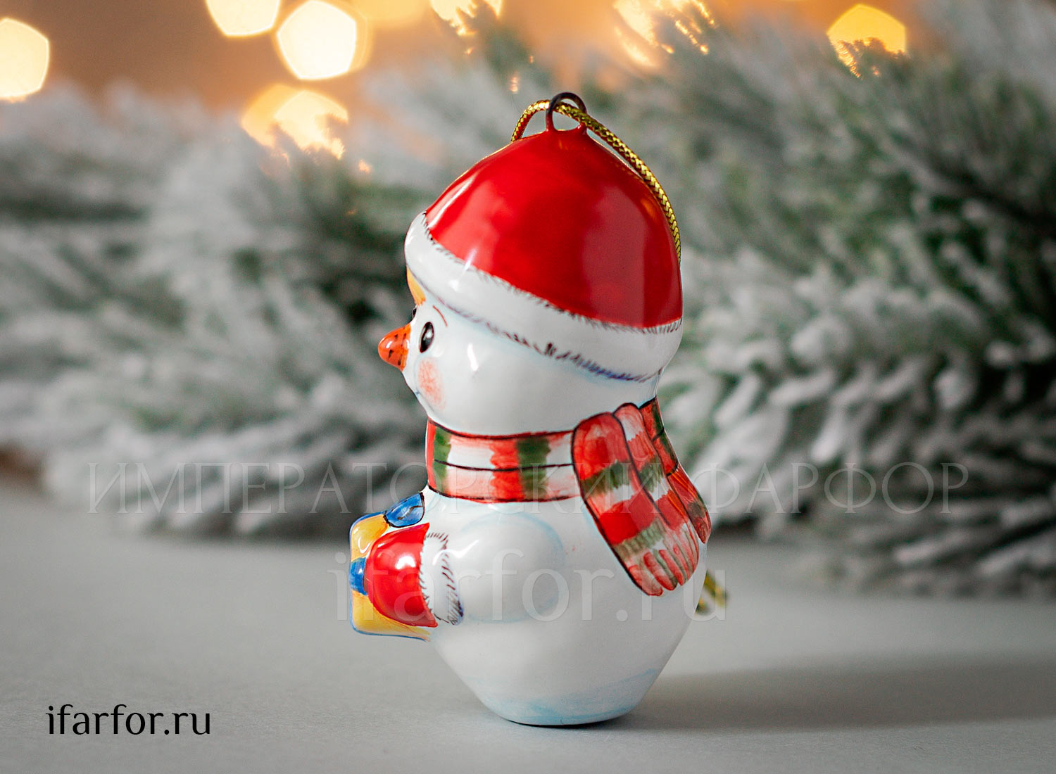 Елочная игрушка «Снеговик» Форма: Снеговик. Майолика. 65 мм.