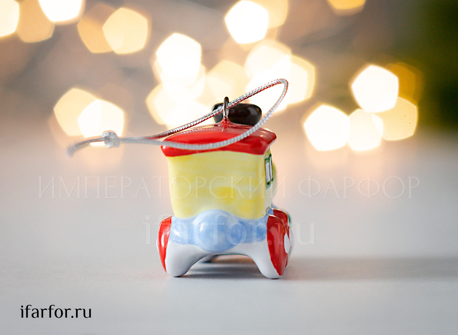 Елочная игрушка «Паровоз» Форма: Паровоз. Майолика. 30 мм.