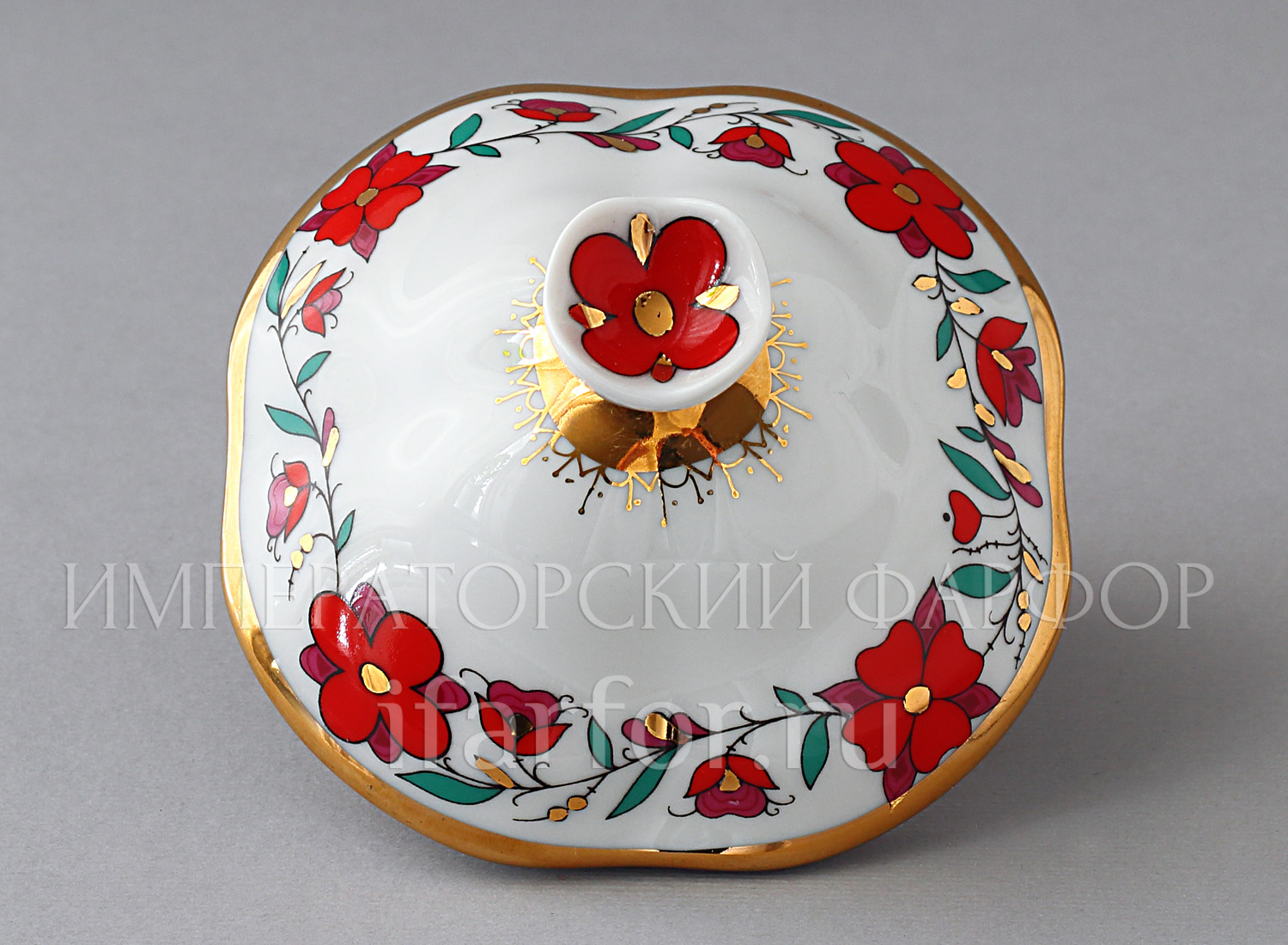 Крышка к чайной чашке «Сувенир» Форма: Подарочная-2. Твердый фарфор. 100 x 85 x 55 мм.