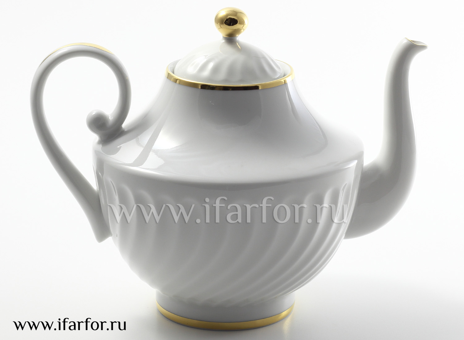 Чайник доливной «Белоснежка» Форма: Витая. Твердый фарфор. 1750 мл.