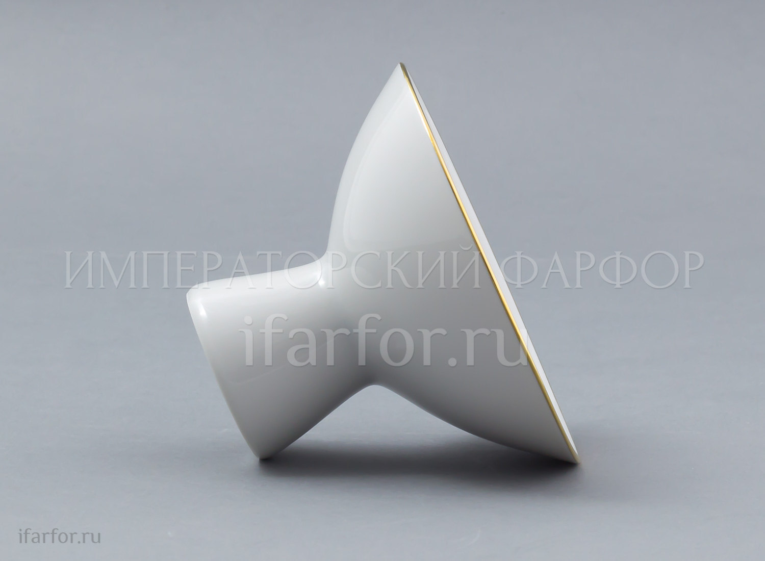 Ваза для мороженого «Золотая лента» Форма: Молодежная. Твердый фарфор. 120 x 82 мм.