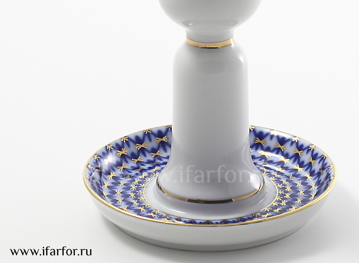 Подсвечник «Кобальтовая сетка» Форма: Бутон. Твердый фарфор. 109 x 117 мм.
