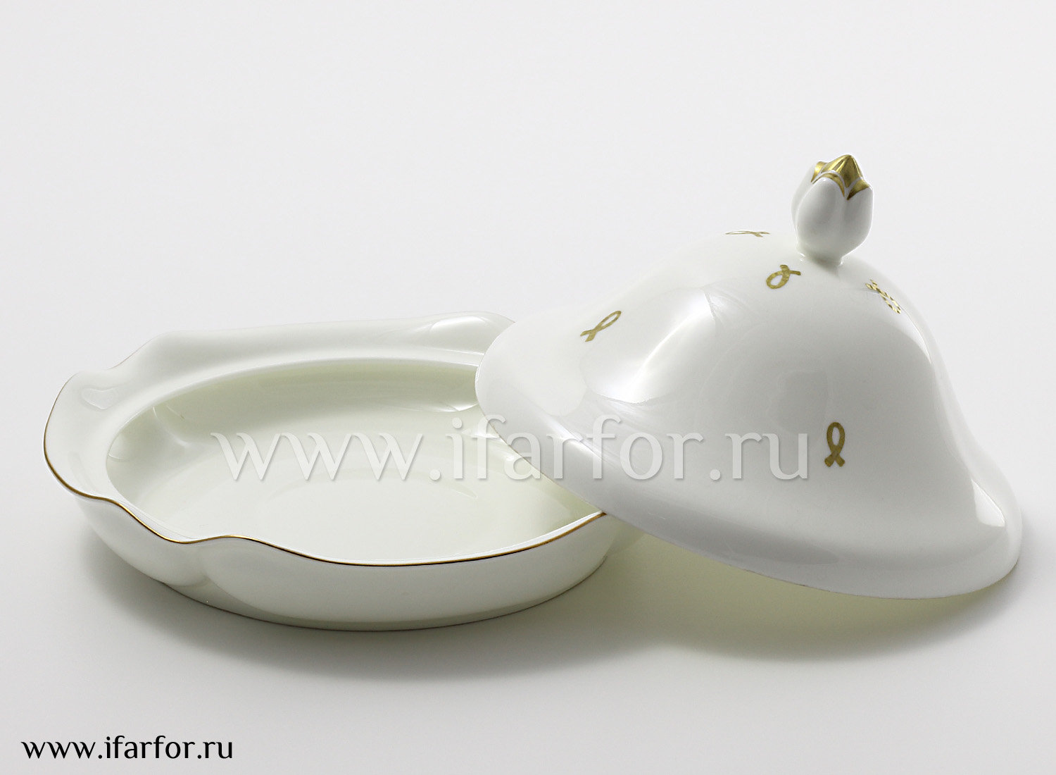 Масленка «Петельки» Форма: Наташа. Тонкостенный костяной фарфор. 153 x 153 x 100 мм.