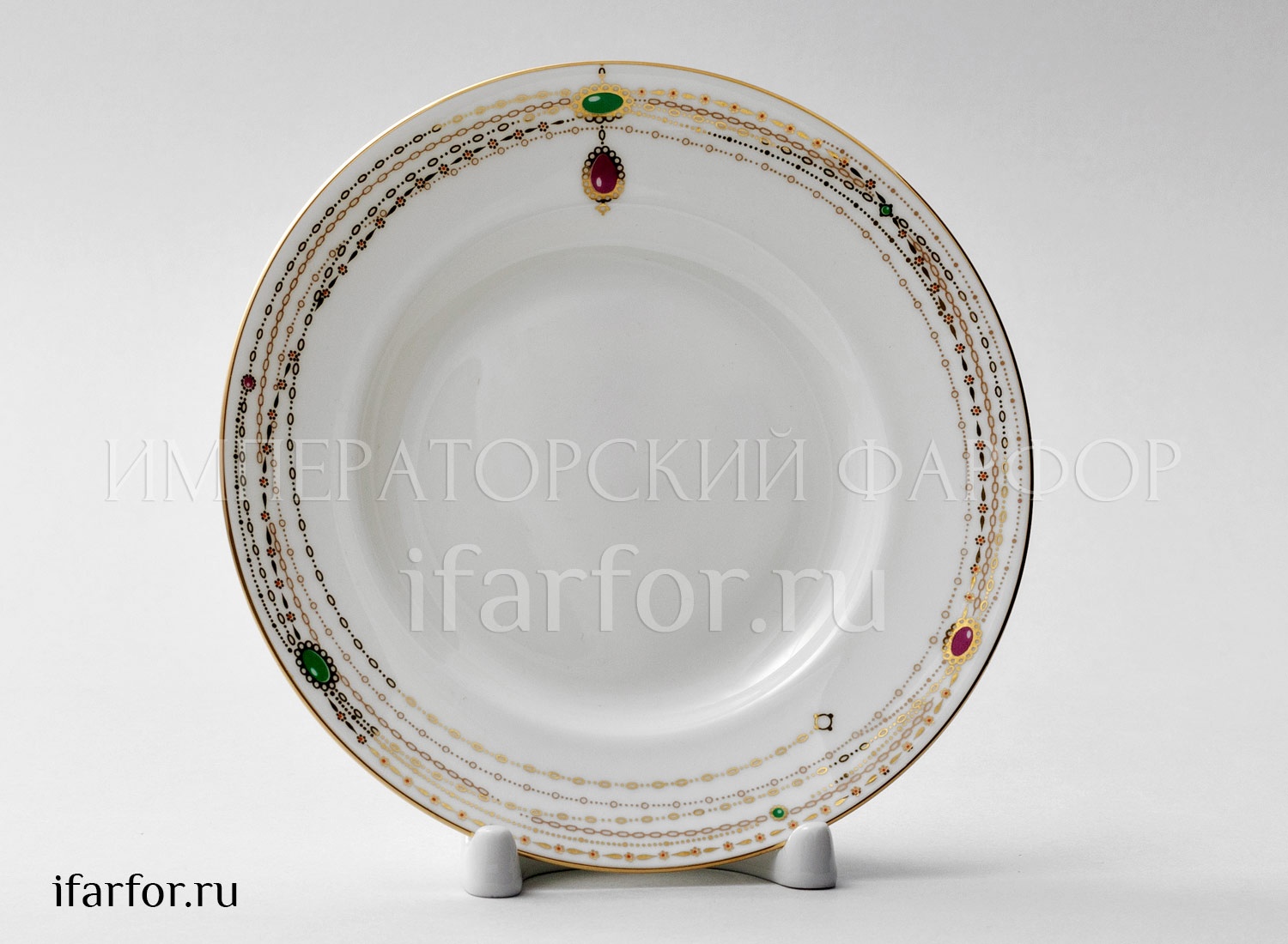 Тарелка мелкая «Золотой медальон» Костяной фарфор. 150 мм.