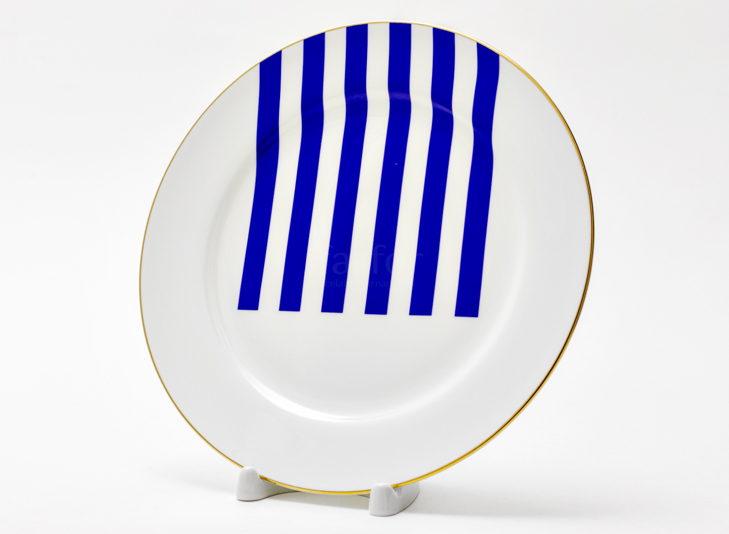 Тарелка плоская «Да и нет (синий)» Толстостенный костяной фарфор. 200 мм.