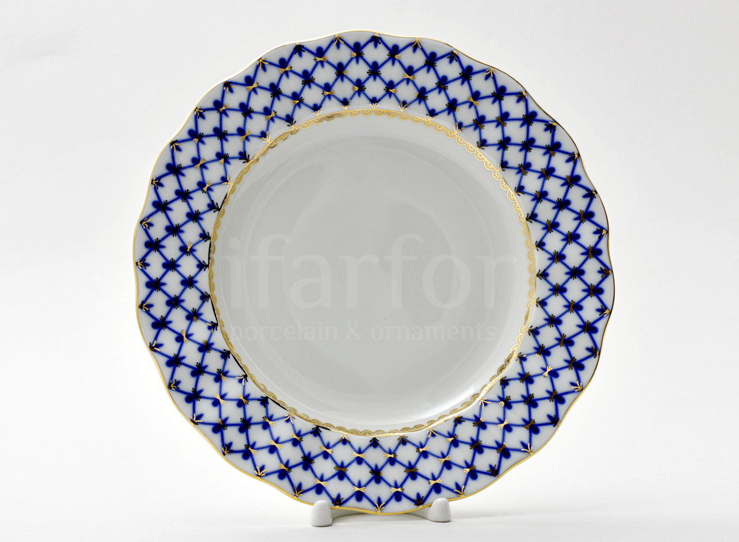 Тарелка мелкая «Кобальтовая сетка» Твердый фарфор. 240 мм.