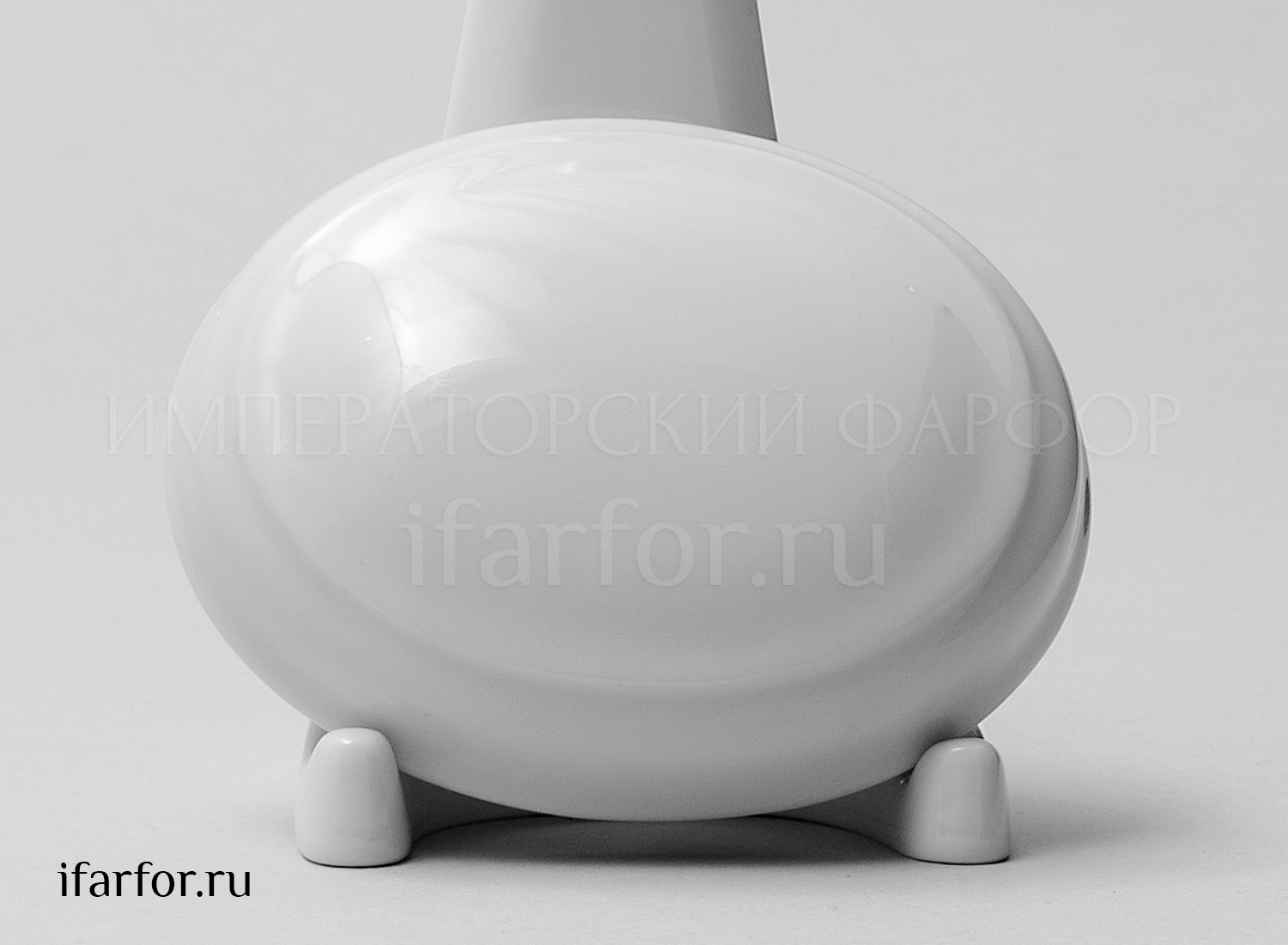 Крышка к туалетной коробочке «Белый нк» Форма: Овальная. Твердый фарфор. 90 мм.