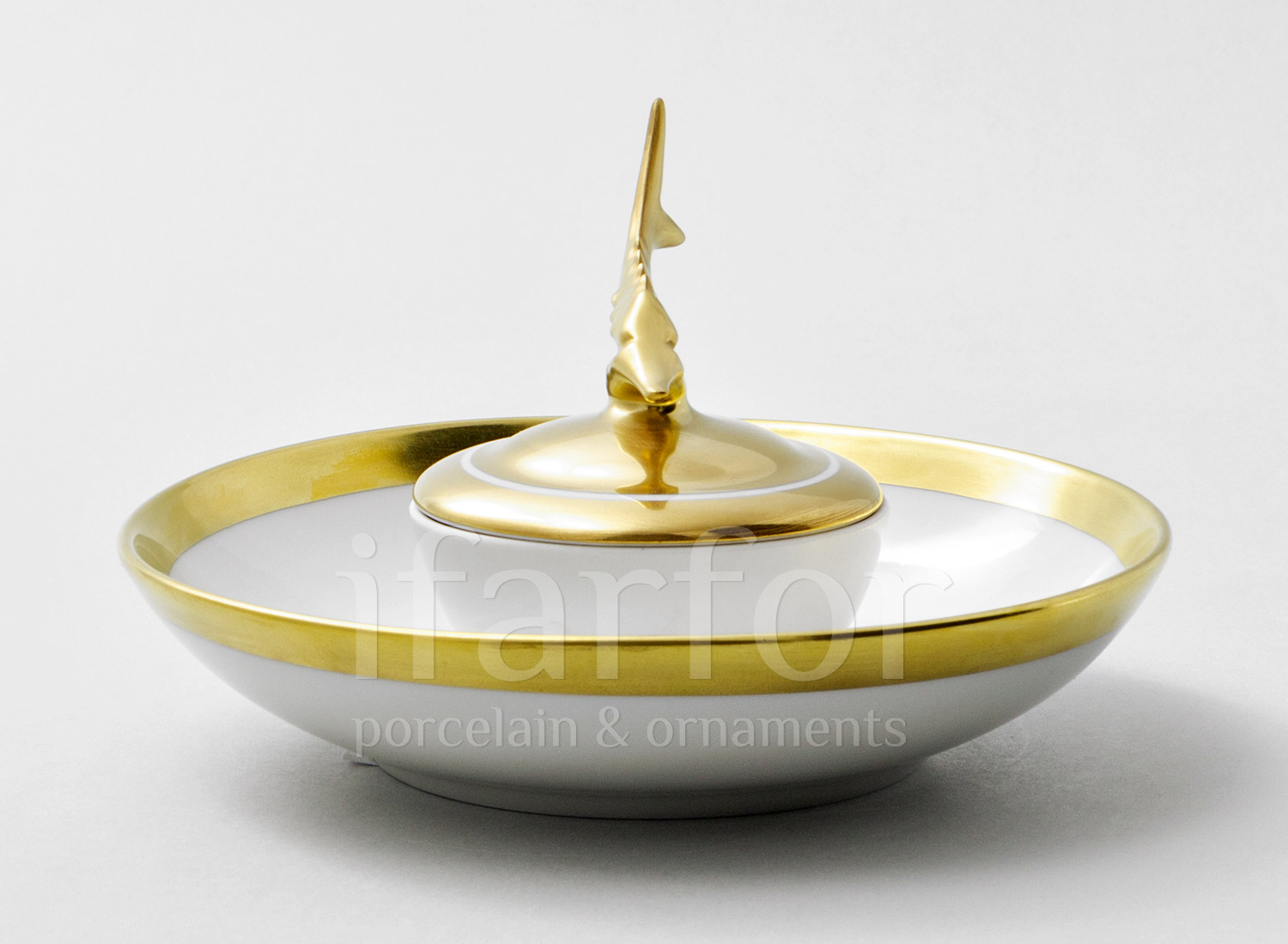 Икорница «Коттеджный» Форма: Каспийская. Твердый фарфор. 157 x 122 мм.