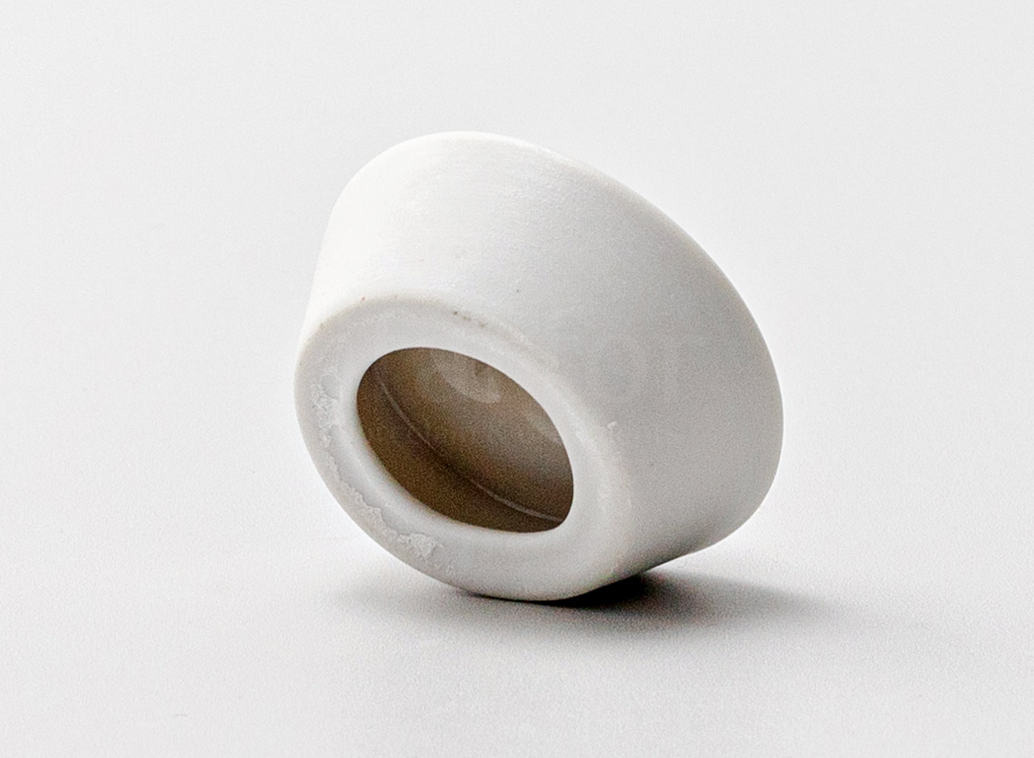 Внутренняя крышка для чайницы «Кобальтовая сетка» Форма: Колечко. Твердый фарфор. 40 x 28 x 25 мм.