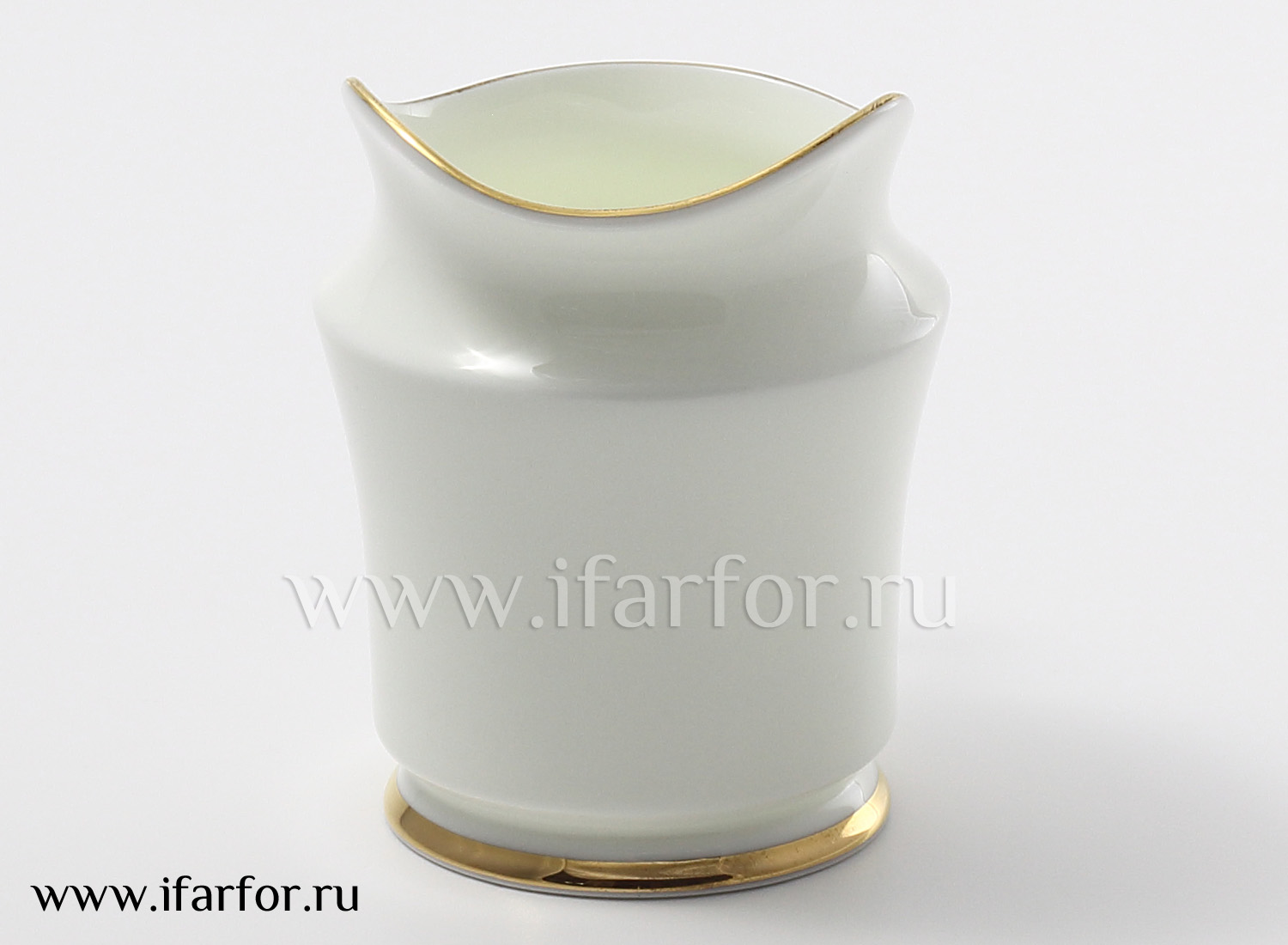 Сливочник «Золотая лента» Форма: Юлия. Тонкостенный костяной фарфор. 120 мл.