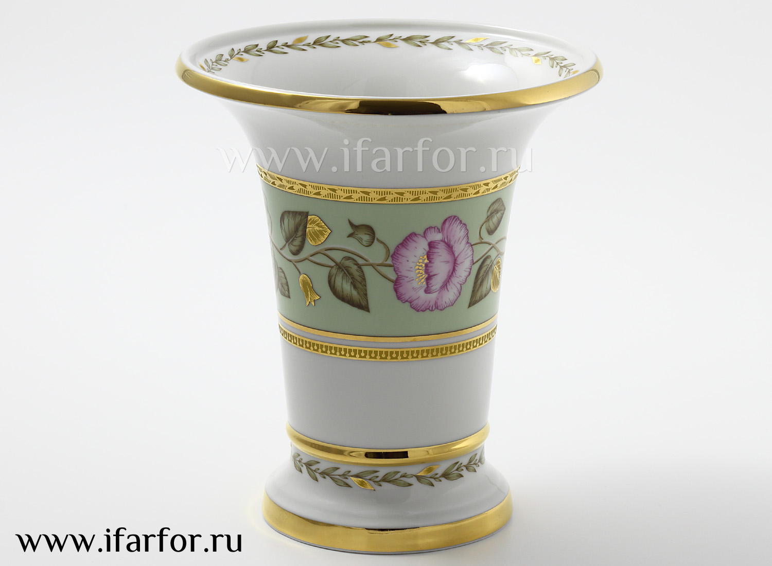 Ваза «Нефритовый фон» Форма: Ампирная. Твердый фарфор. 180 x 203 мм.