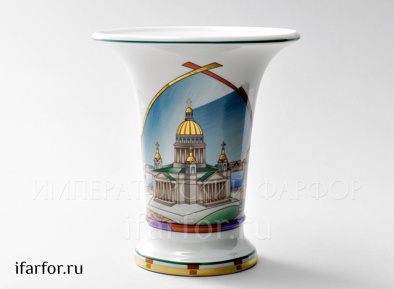 Ваза «На Невских берегах» Форма: Ампирная. Твердый фарфор. 180 x 203 мм.