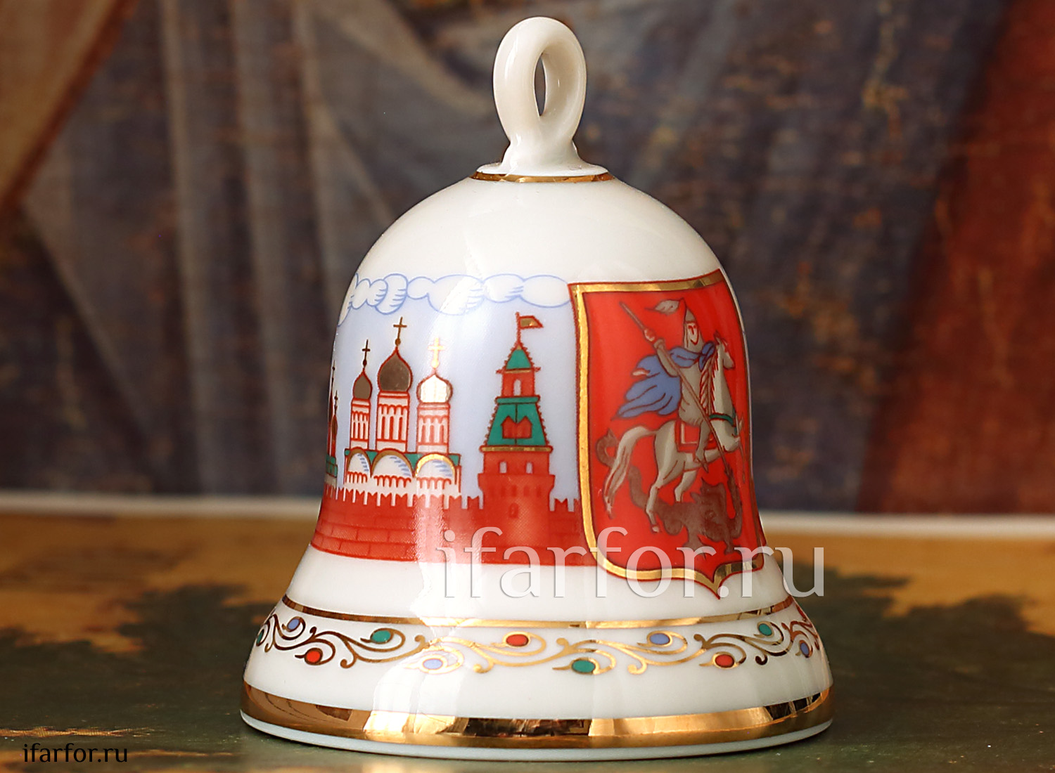 Колокольчик «Московский Кремль» Форма: Петелька. Твердый фарфор. 55 x 65 мм.