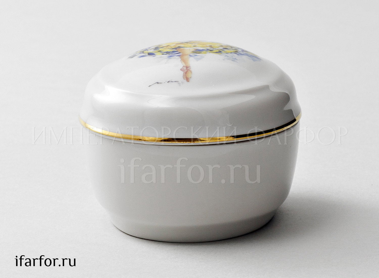 Туалетная коробочка «Фея беззаботности» Форма: Овальная. Твердый фарфор. 92 x 77 x 63 мм.
