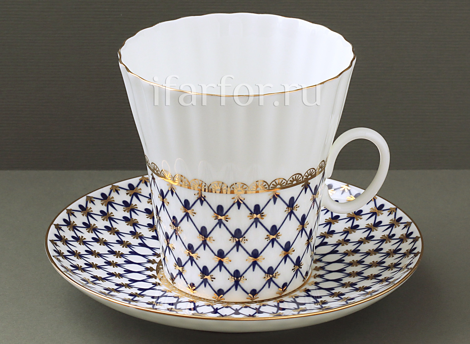 Чашка с блюдцем «Кобальтовая сетка» 1/2 Форма: Одуванчик. Тонкостенный костяной фарфор. 175 мл.