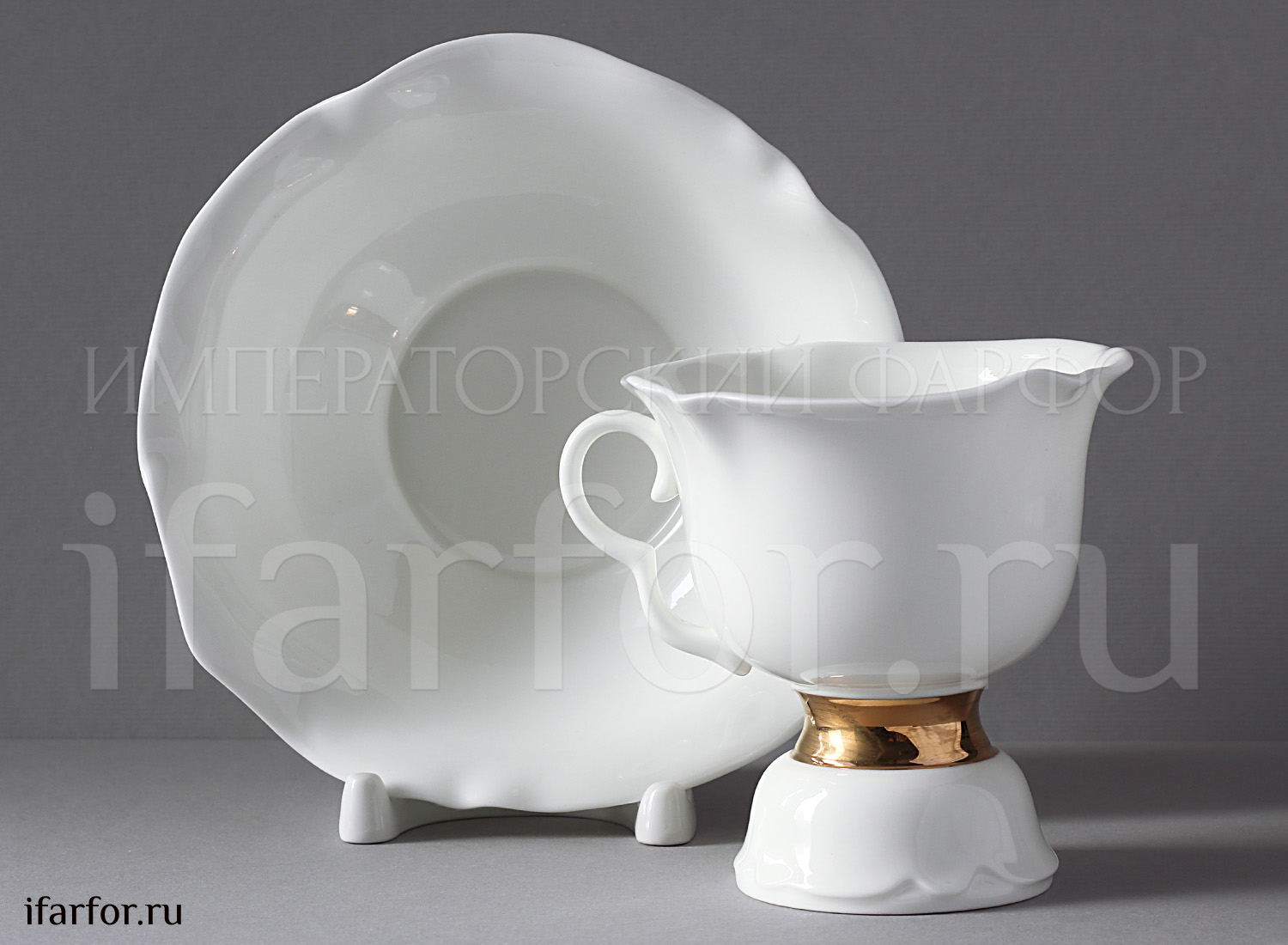 Чашка с блюдцем чайная «Золотая лента» 1/2 Форма: Белый цветок. Костяной фарфор. 200 мл.