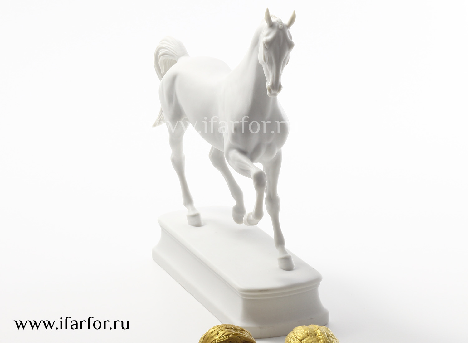 Подарочный набор «Белый» Форма: Липицциан. Твердый фарфор. 192 мм.