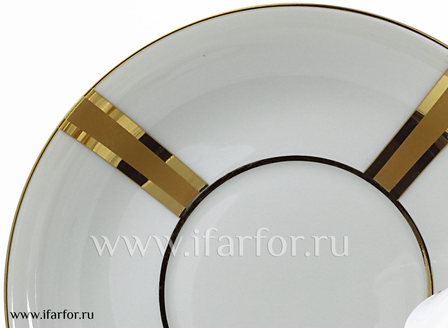 Бокал с блюдцем «Подарок» 1/3 Форма: Снежное утро. Твердый фарфор. 380 мл.