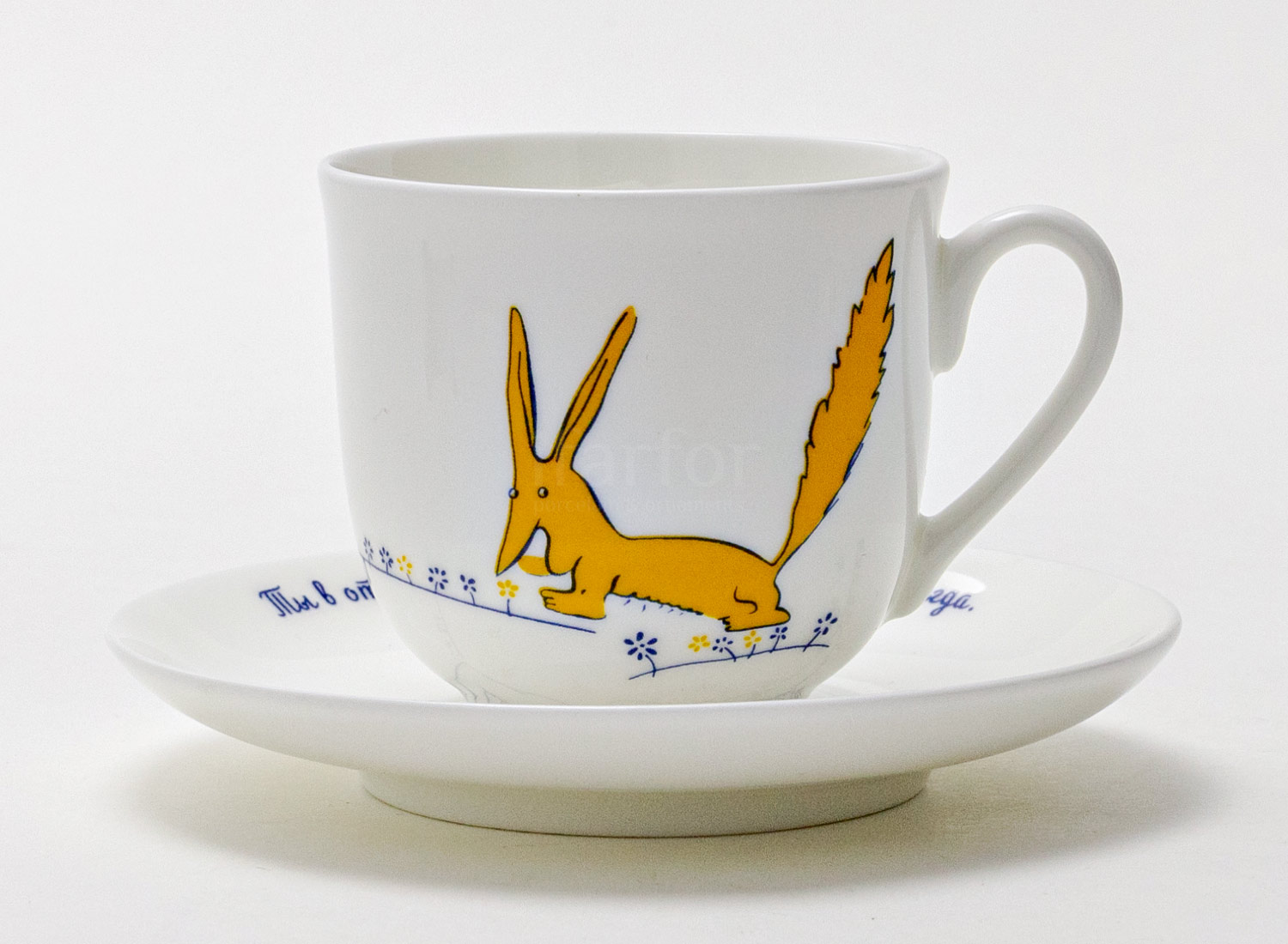Чашка с блюдцем в подарочной коробке «Маленький Принц и Лис» 1/2 Форма: Ландыш. Тонкостенный костяной фарфор. 180 мл.