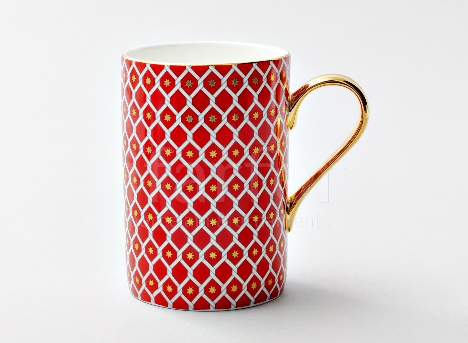 Бокал в подарочной коробке второй сорт «Скарлетт 2» Форма: Идиллия. Толстостенный костяной фарфор. 115 мм.